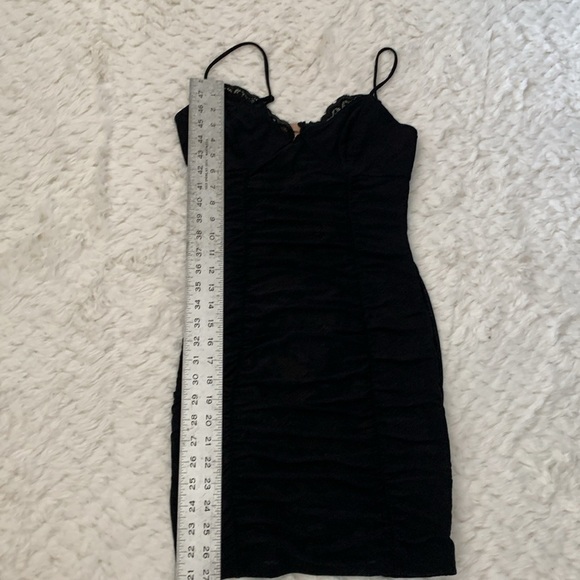 Guess Lace and Mesh Cocktail Dress - Picture 6 of 8